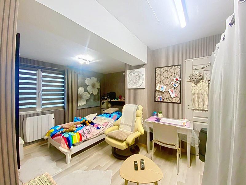 Maison - 144 m² - 5 pièces