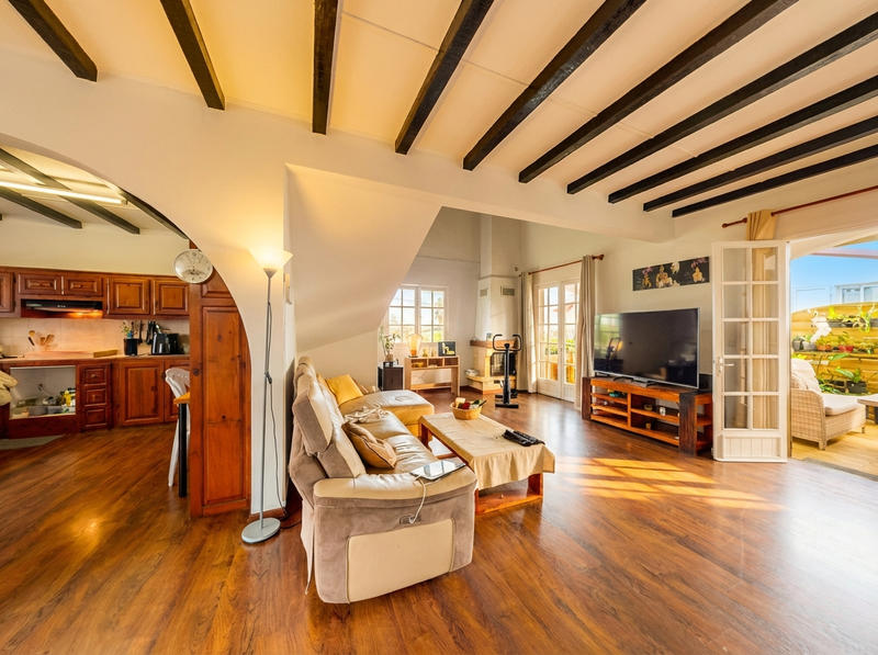 Maison - 172 m² - 7 pièces