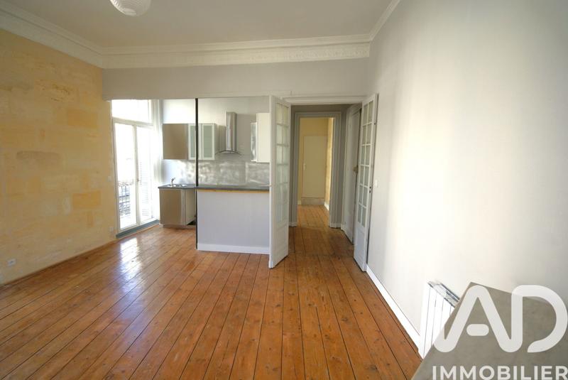 Appartement - 49 m² - 2 pièces