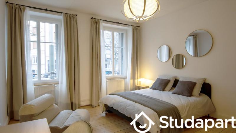 Chambre - 11 m² - 1 pièce