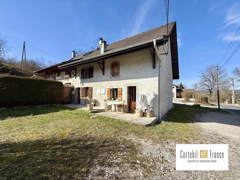 Maison - 90 m² - 6 pièces