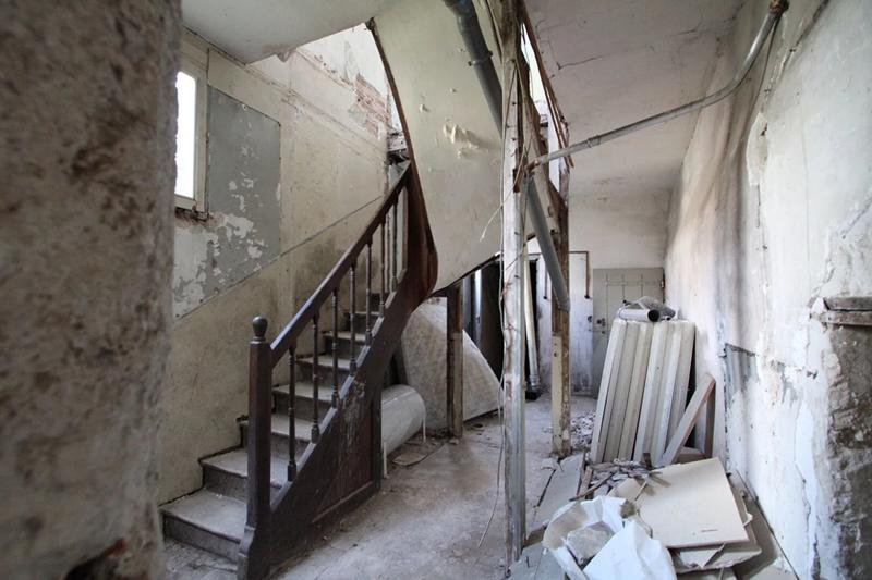 Maison de ville - 150 m² - 11 pièces