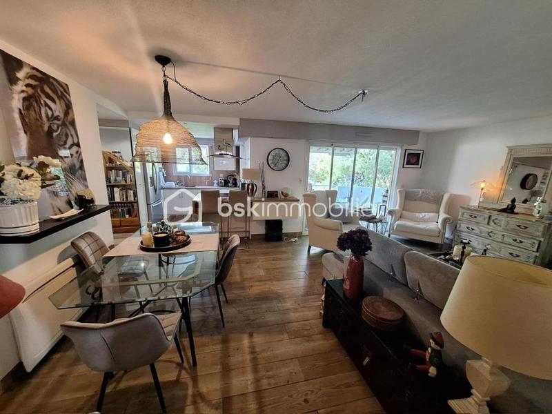 Appartement - 71 m² - 3 pièces