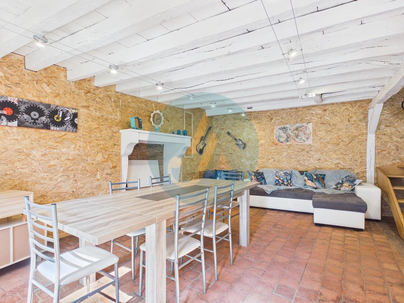 Maison - 102 m² - 5 pièces