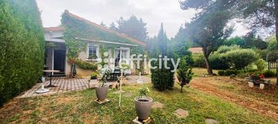 Maison - 87 m² - 5 pièces