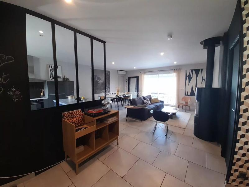 Maison - 100 m² - 4 pièces