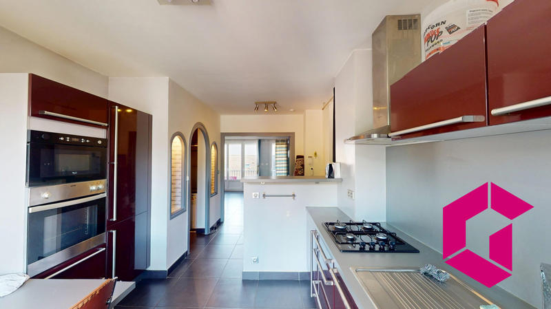 Appartement - 89 m² - 3 pièces