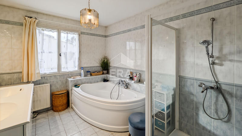 Maison - 131 m² - 5 pièces