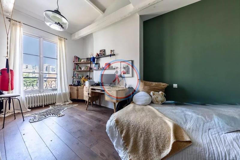 Appartement - 159 m² - 6 pièces