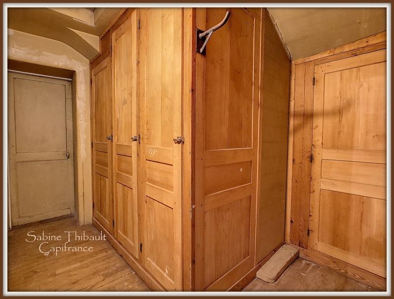 Immeuble - 145 m² - 8 pièces