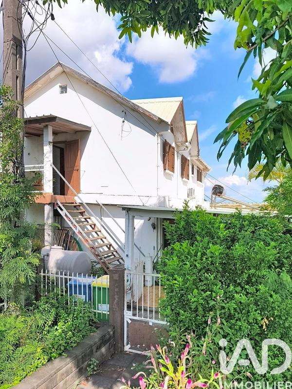 Maison - 221 m² - 16 pièces