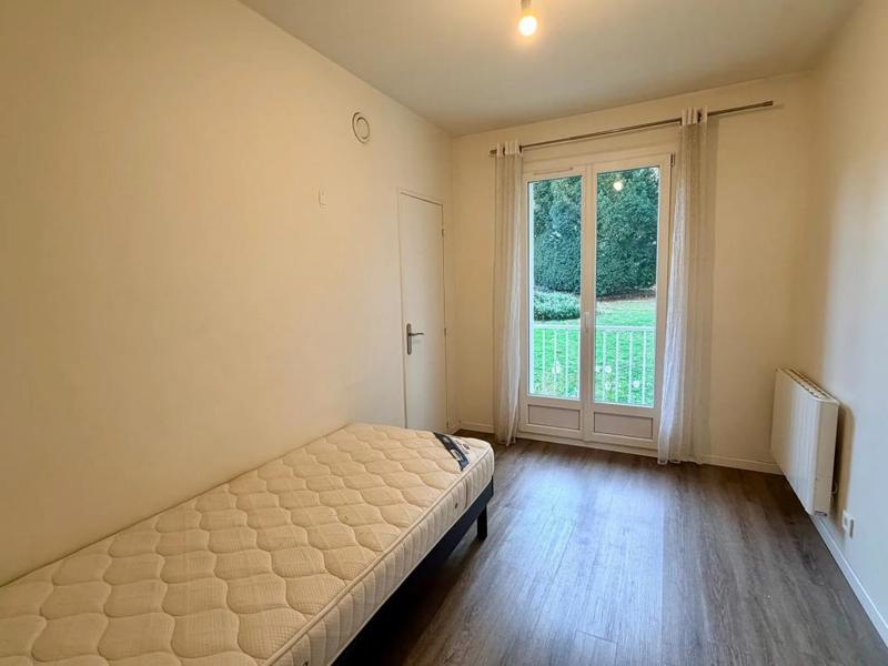 Appartement - 92 m² - 4 pièces