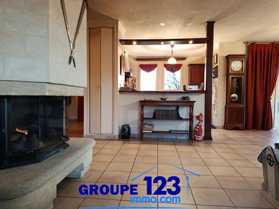 Maison - 199 m² - 5 pièces