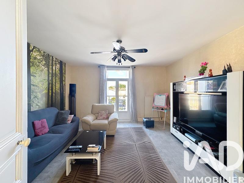 Maison de village - 270 m² - 7 pièces