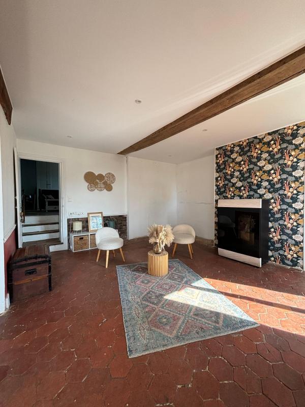 Demeure - 140 m² - 6 pièces