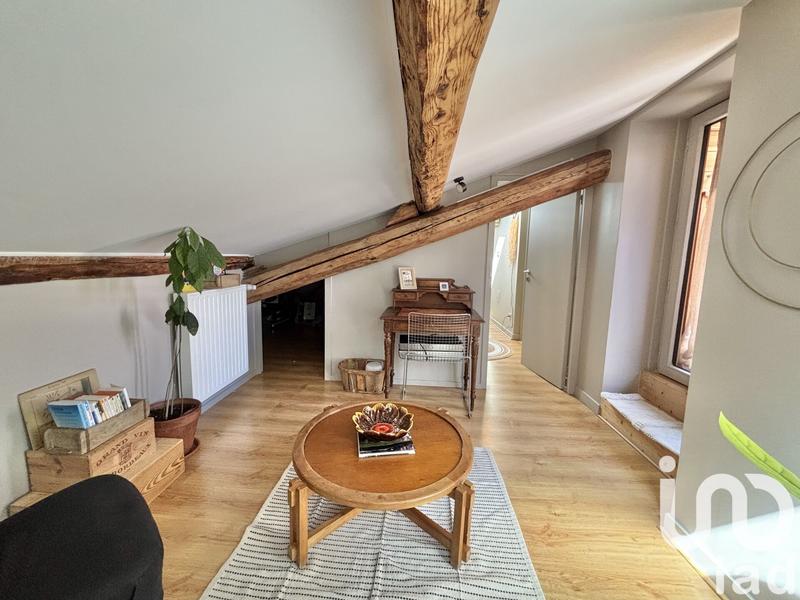 Appartement - 120 m² - 3 pièces