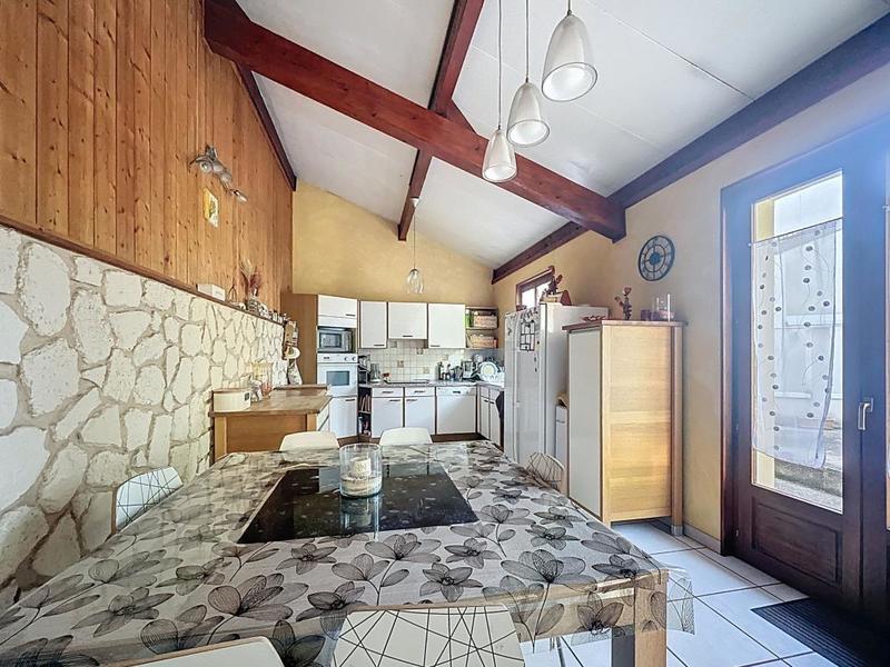 Maison - 130 m² - 5 pièces