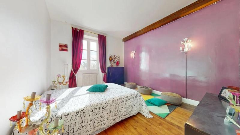 Maison en pierre - 265 m² - 7 pièces