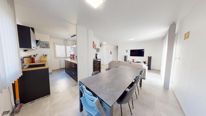 Maison - 113 m² - 5 pièces