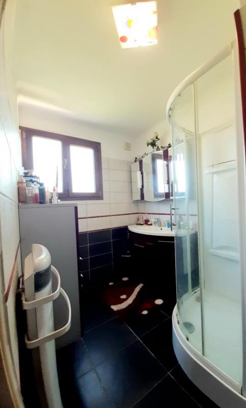 Maison - 210 m² - 9 pièces