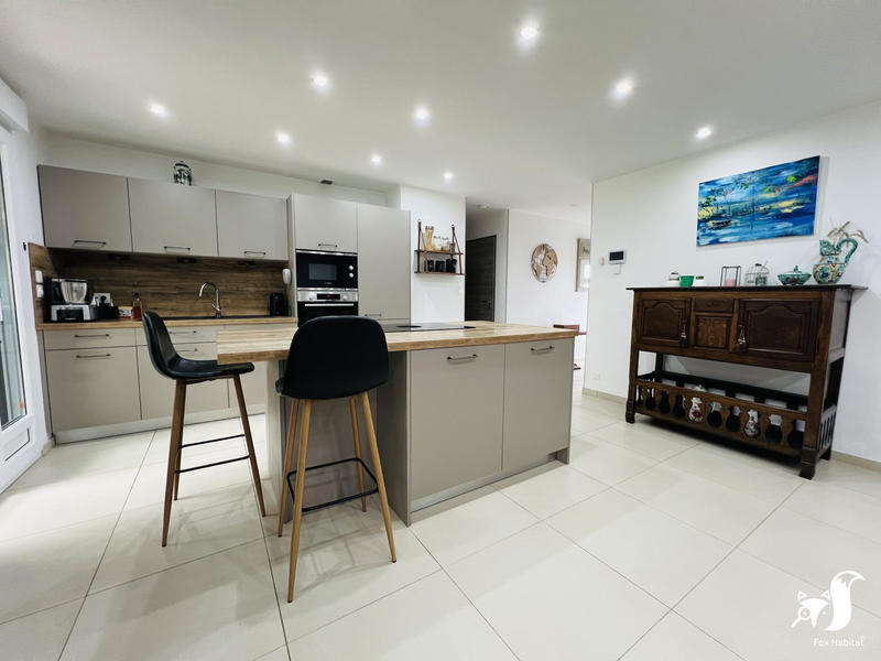 Maison - 110 m² - 4 pièces