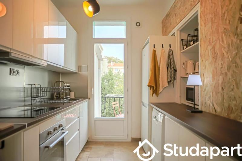 Chambre - 14 m² - 1 pièce