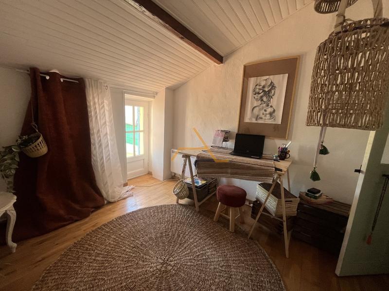 Maison de village - 64 m² - 4 pièces