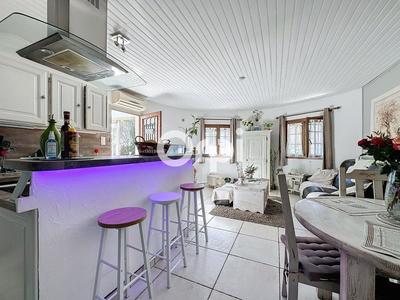 Appartement - 58 m² - 3 pièces