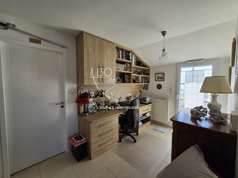 Maison traditionnelle - 94 m² - 4 pièces