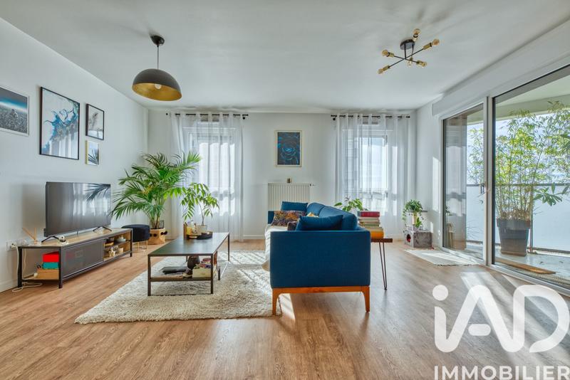 Appartement - 81 m² - 3 pièces