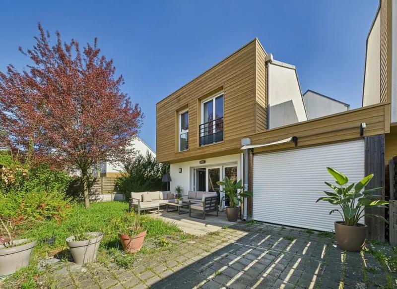 Maison - 84 m² - 4 pièces