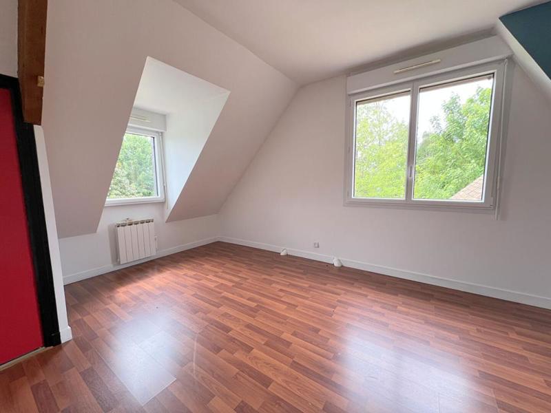 Maison - 151 m² - 8 pièces