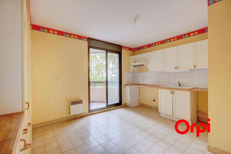 Appartement - 115 m² - 4 pièces