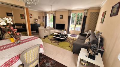 Maison - 152 m² - 6 pièces