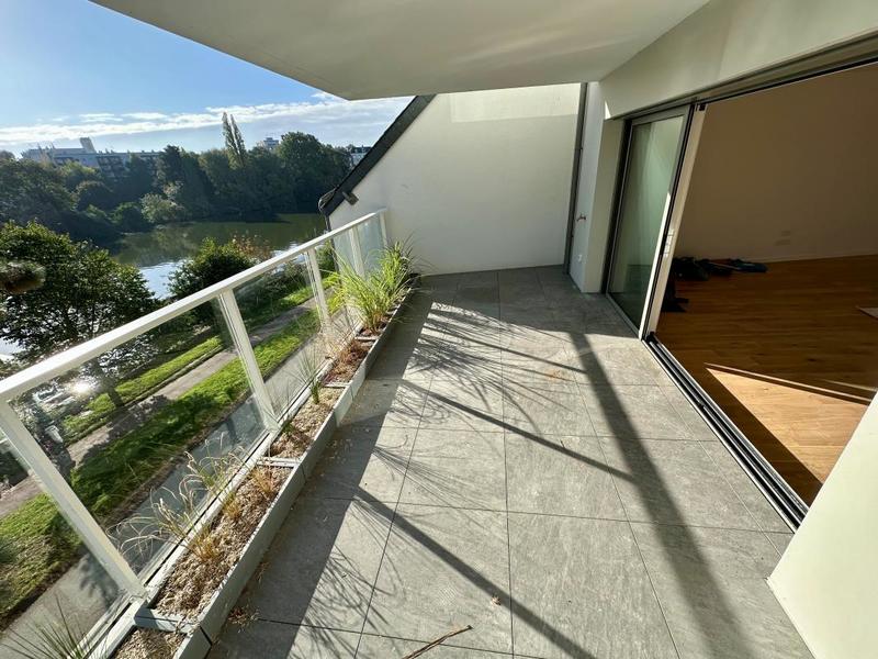 Appartement - 110 m² - 4 pièces