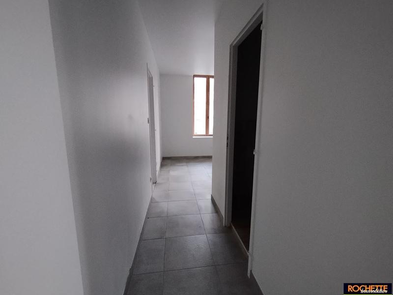 Immeuble - 210 m² - 3 pièces