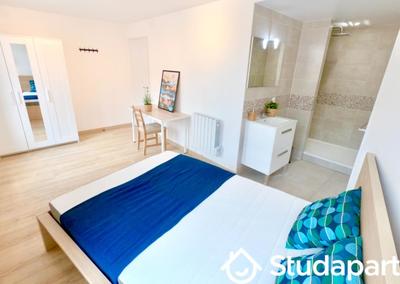 Chambre - 16 m² - 1 pièce