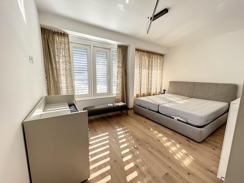 Appartement - 120 m² - 4 pièces