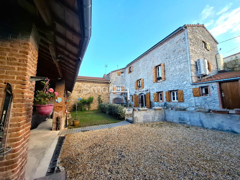 Maison de village - 170 m² - 6 pièces