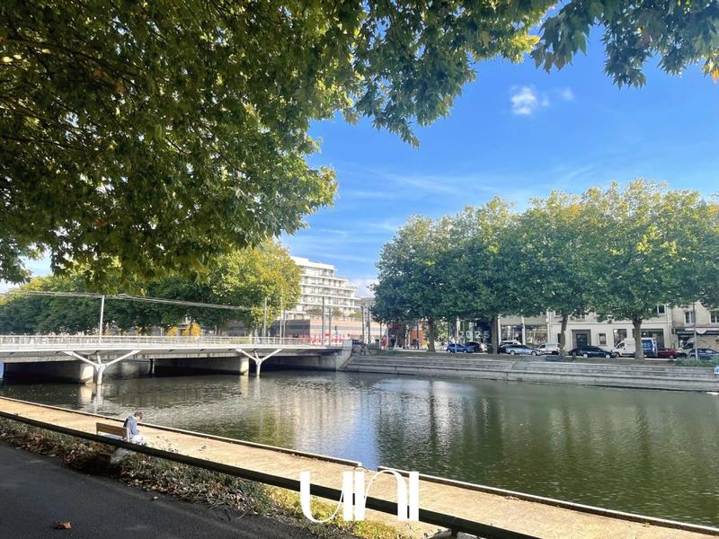 Appartement - 121 m² - 5 pièces