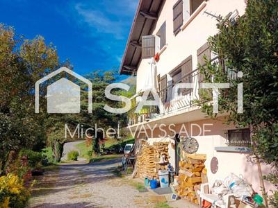 Maison - 165 m² - 6 pièces