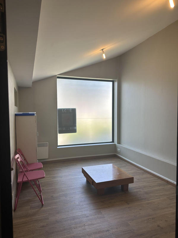 Local commercial - 28 m² - 2 pièces