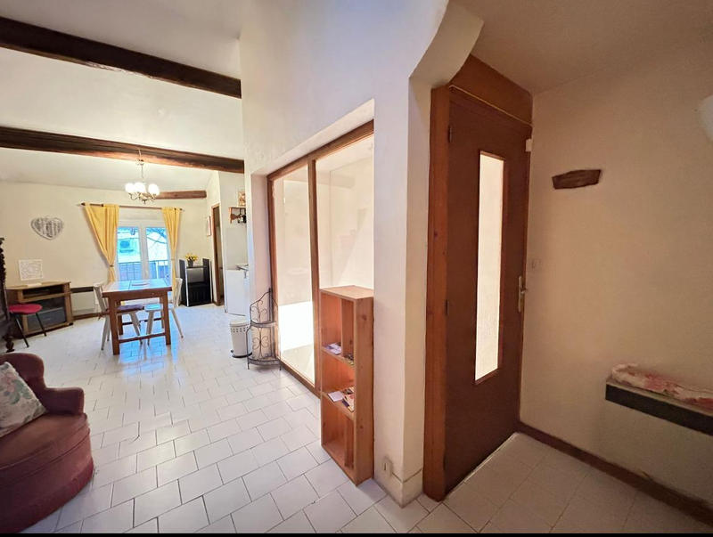 Maison - 280 m² - 8 pièces