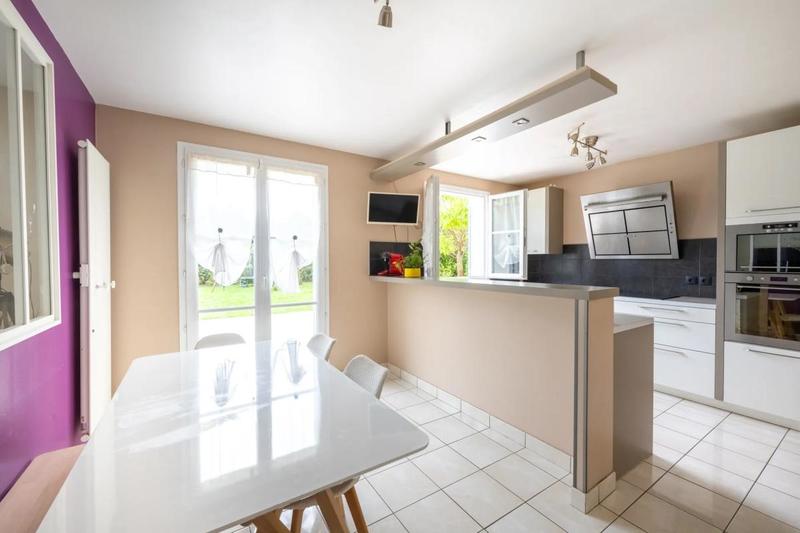 Maison - 199 m² - 7 pièces