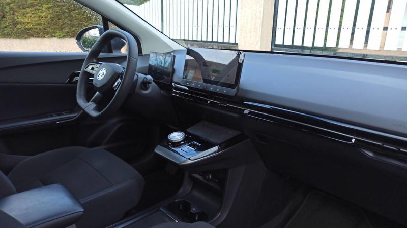 Mg Mg4 51 kWh 170 Standard