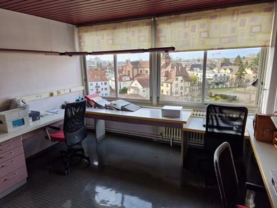 Appartement - 151 m² - 6 pièces