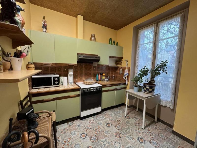 Maison - 71 m² - 5 pièces