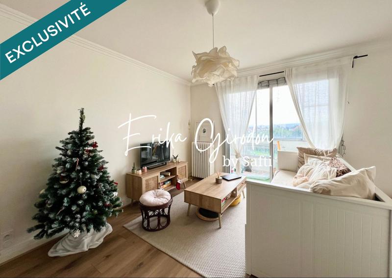 Appartement - 86 m² - 4 pièces