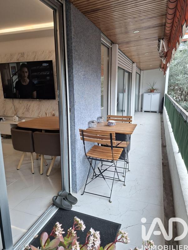 Appartement - 86 m² - 5 pièces