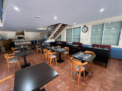 Maison - 455 m² - 12 pièces